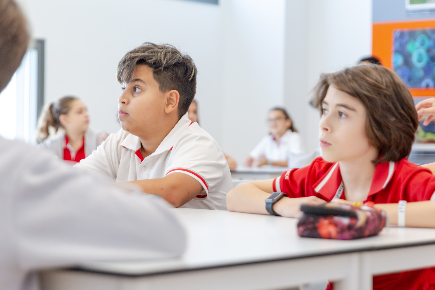 Long-term effects of Covid on students' mental wellbeing Long-term effects of Covid on students' mental wellbeing